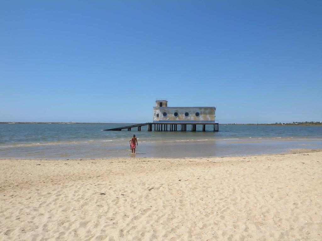 Fuzeta Beach Holiday Apartment Экстерьер фото